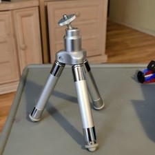 Sunpak Mini-d Mini Tabletop Camera Tripod w/ Adjustable Legs Rubber Foot