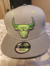 New Era 9FIFTY Snapback hat, Chicago Bulls logo in a grey and neon green color