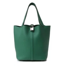 HERMES Picotin Lock 22 MM Handbag Taurillon Clemence leather, Vert Moyen