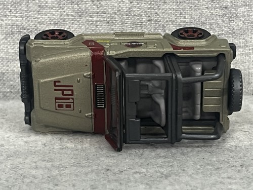 Matchbox Jurassic Park Jeep Wrangler 2017 Die-Cast - Picture 3 of 4