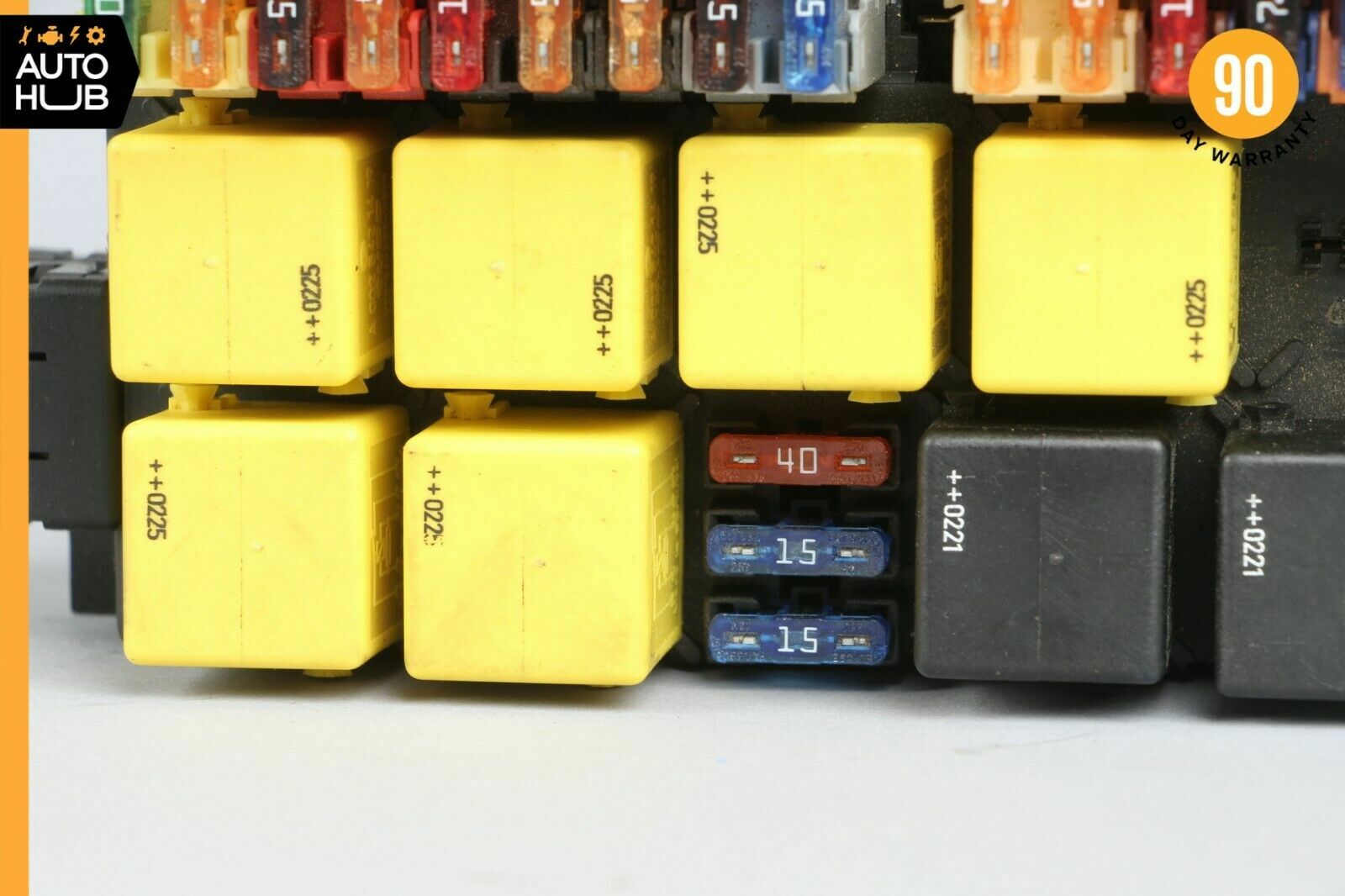 03-12 Mercedes R230 SL500 SL550 SLR Front Left SAM Fuse Box Control Module OEM
