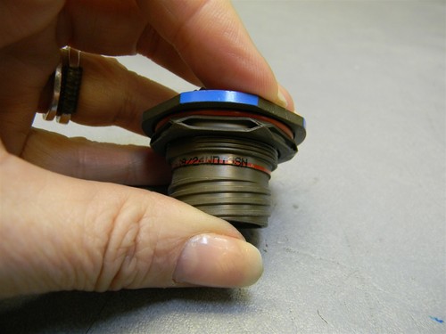 ITT Cannon d38999/24wd19sn Circular Connector JAM NUT RECEPT SZ 15 - Picture 6 of 7
