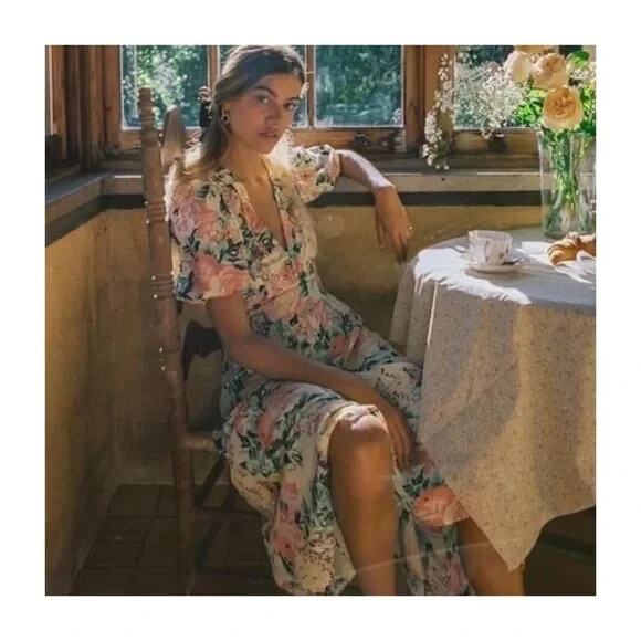 vittoria midi dress venissa floral NWT FAITHFUL THE BRAND Vittoria Midi Dress Size 6 Venissa Floral Print