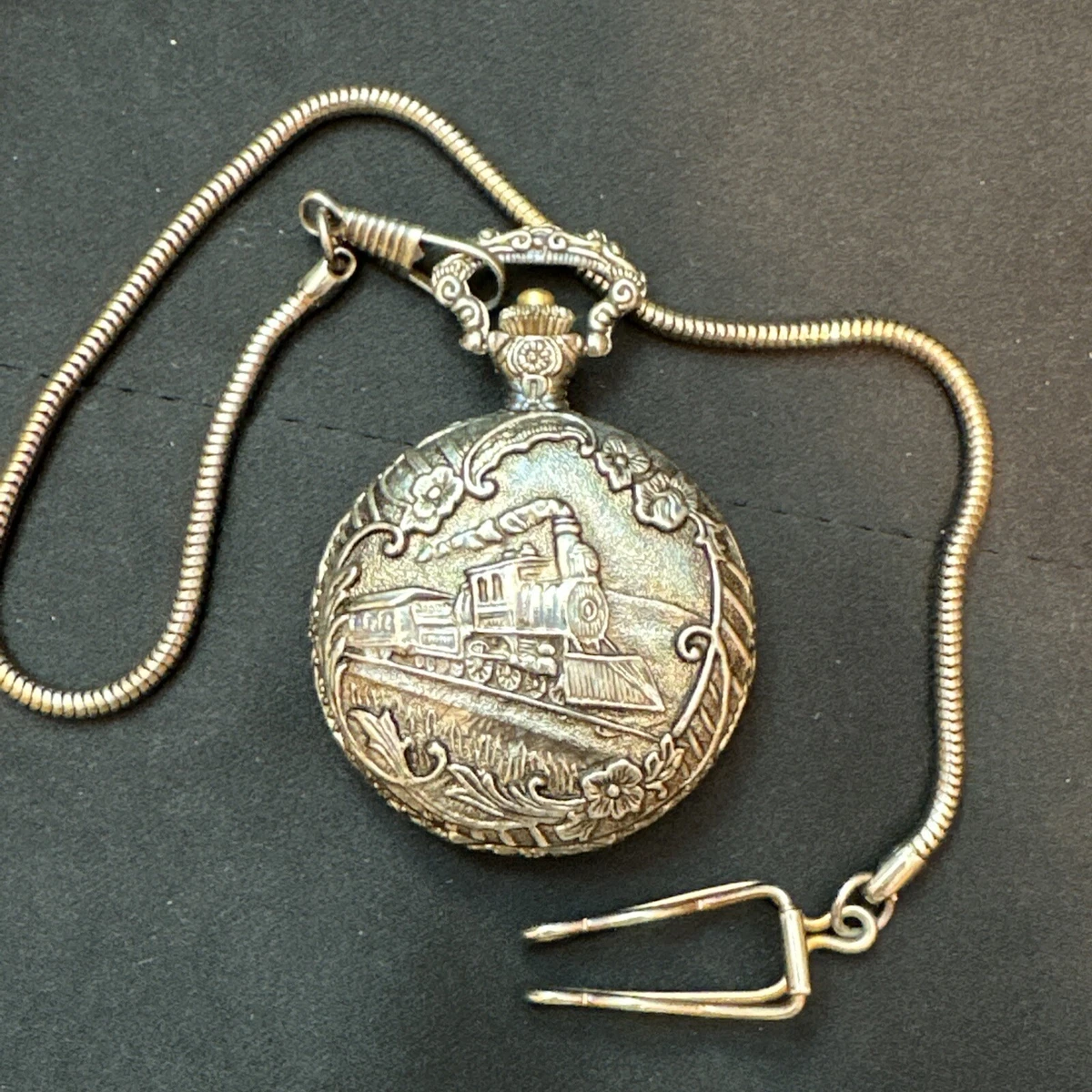 Geneva Quartz Hong Kong White Dial Train Floral Design Steampunk Pocket Watch