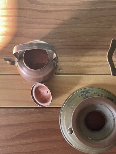 "Antigua tetera mini samovar de latón y cobre de 7 1/8"" funcionando" - Imagen 7 de 16