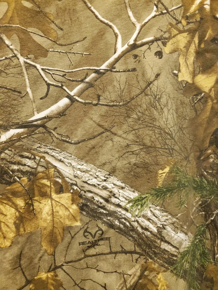 T - Shirt Realtree Xtra Camo Hunting Short Sleeve size 2 XL 2 XG 50-52 excellent - Image 3 of 4