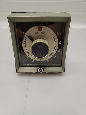  NEW EAGLE SIGNAL  CE301A6. Unused And Ready To Be Put Into Service. 