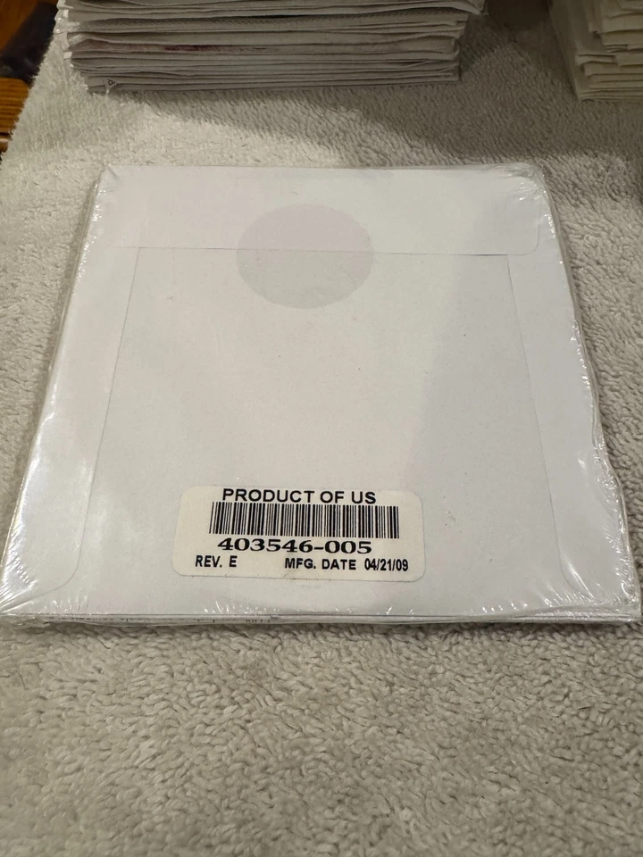 HP ProLiant DL380 Generation 5 Server Setup Poster CD and  Doc. set  403546-005  - Image 2 of 2