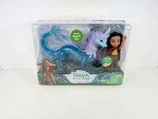 Disney's Raya and the Last Dragon 6-Inch Petite Raya Doll & Feature Sisu Dragon