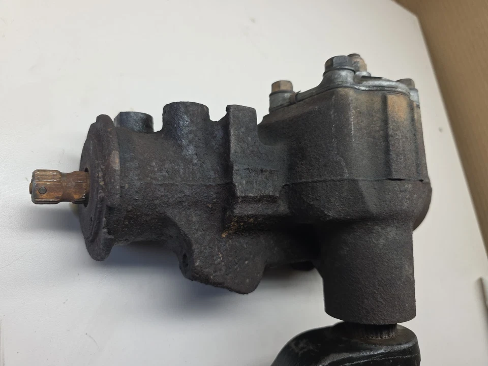 84-01 Jeep Cherokee XJ Comanche MJ OEM caja de cambios de dirección asistida con brazo Pitman Foto 3 de 4