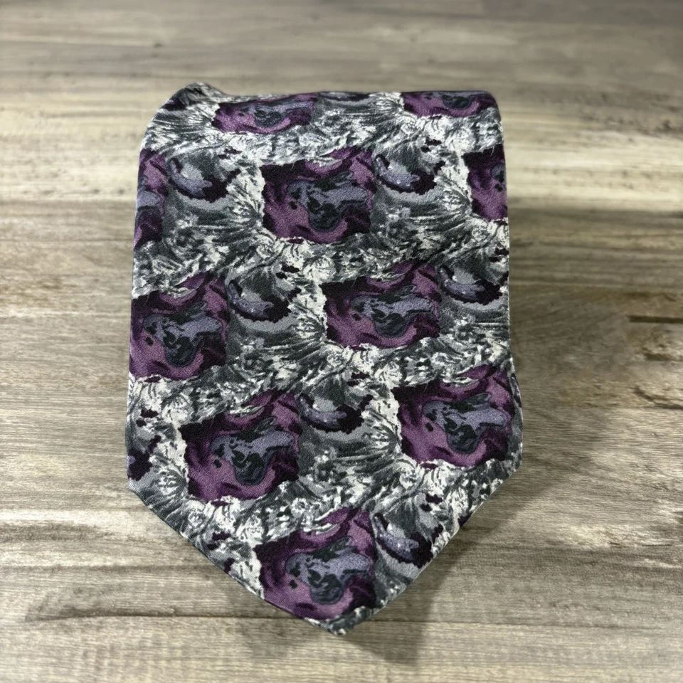 J GARCIA CORBATA HOMBRE GRIS MORADO MARIPOSA COLECCIÓN OCHO 3,75 X 59 100% Seda Foto 2 de 4