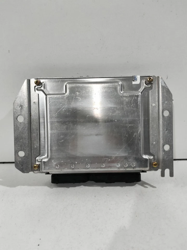 Centralina Motore ECU BOSCH KIA SORENTO - 2.5 CRDi - 39100-4A720 - 0 281 011 283 - Immagine 3 di 3