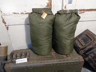 2 x 10 L Tasmanian Tiger Dry Bag Innensack/Transportsack Rollverschluß gebr 2927