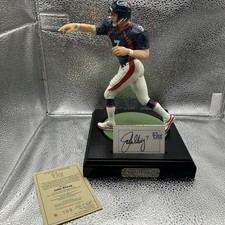 JOHN ELWAY Signed L.E. Art of Sport Denver Broncos Figurine with COA & Box #159