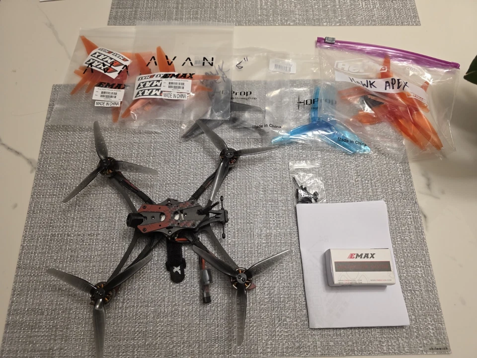 Emax Hawk Apex 5" HDZero 4S 2400KV Motors FPV Racing Drone BNF With Extras! - Image 2 of 4