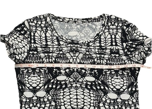 Lululemon Lively Crewneck Tee * Vitasea weiß schwarz Gletscher Spitze Kurzarm 4/6 - Bild 6 von 8
