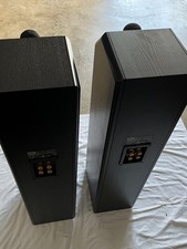 High-performance Bowers & Wilkins CDM7 Special Edition Tower Speakers