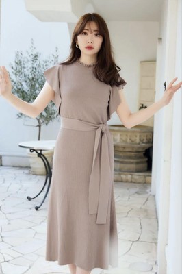 ワンピース Herlipto Ruffle Sleeve Belted Knit Dress Herlipto Ruffle Sleeve Belted Knit Dress