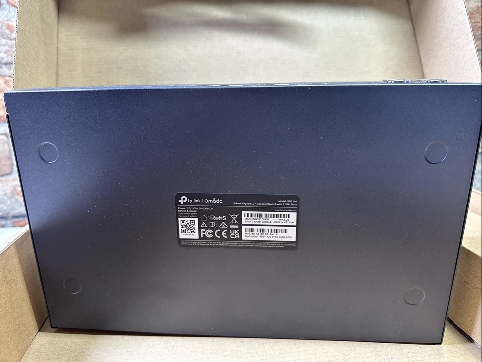 Conmutador de red administrado Gigabit de 8 puertos TP-Link TL-SG3210 LEER Foto 3 de 4