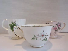 HAMMERSLEY Royal Albert TUSCAN Set of 3 Cups With Pink/White Flowers BONE CHINA