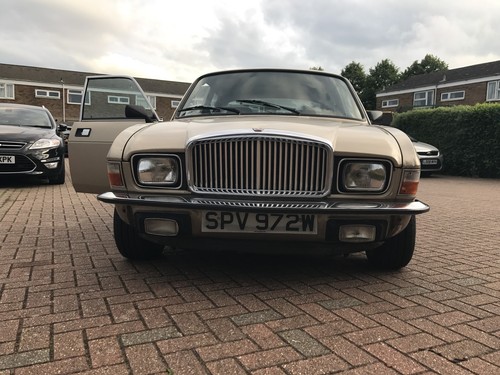 Vanden Plas 1500 (Austin Allegro) - Picture 3 of 12