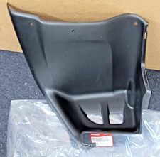 HONDA TRX 350 RANCHER FOOTPEG HEEL SPLASH GUARD RIGHT SIDE 80121-HN5-670ZA