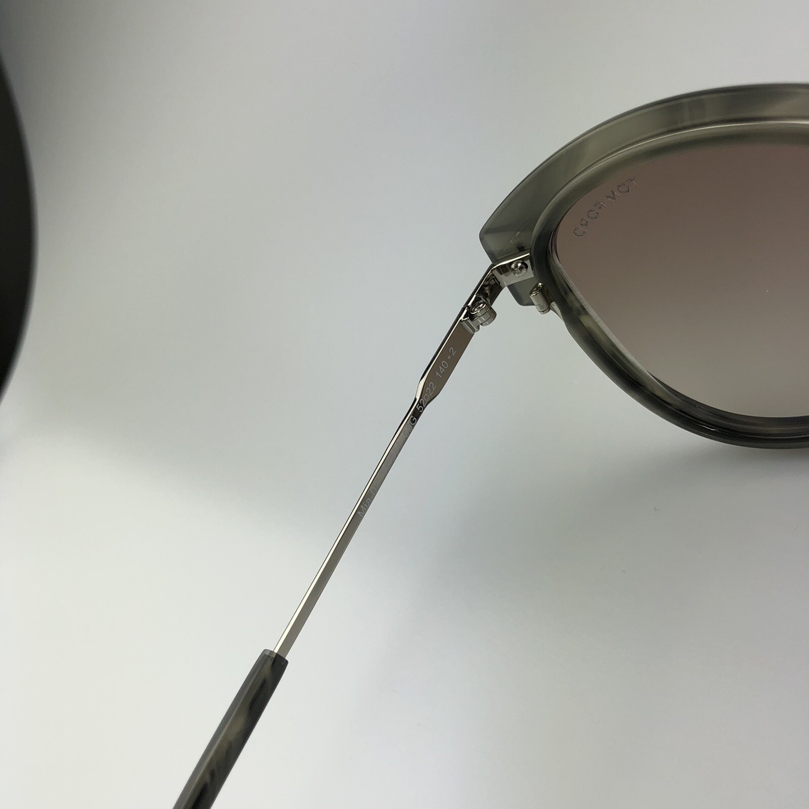 AUTHENTIC WOMENS TOM FORD SUNGLASSES FT0574 55G 52 22 140 RRP £350 image 7