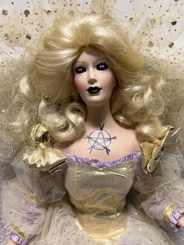 Haunted Doll Store - Maßanfertigung, Halloween, gruselige Puppen - Sie wählen - Bild 208 von 976