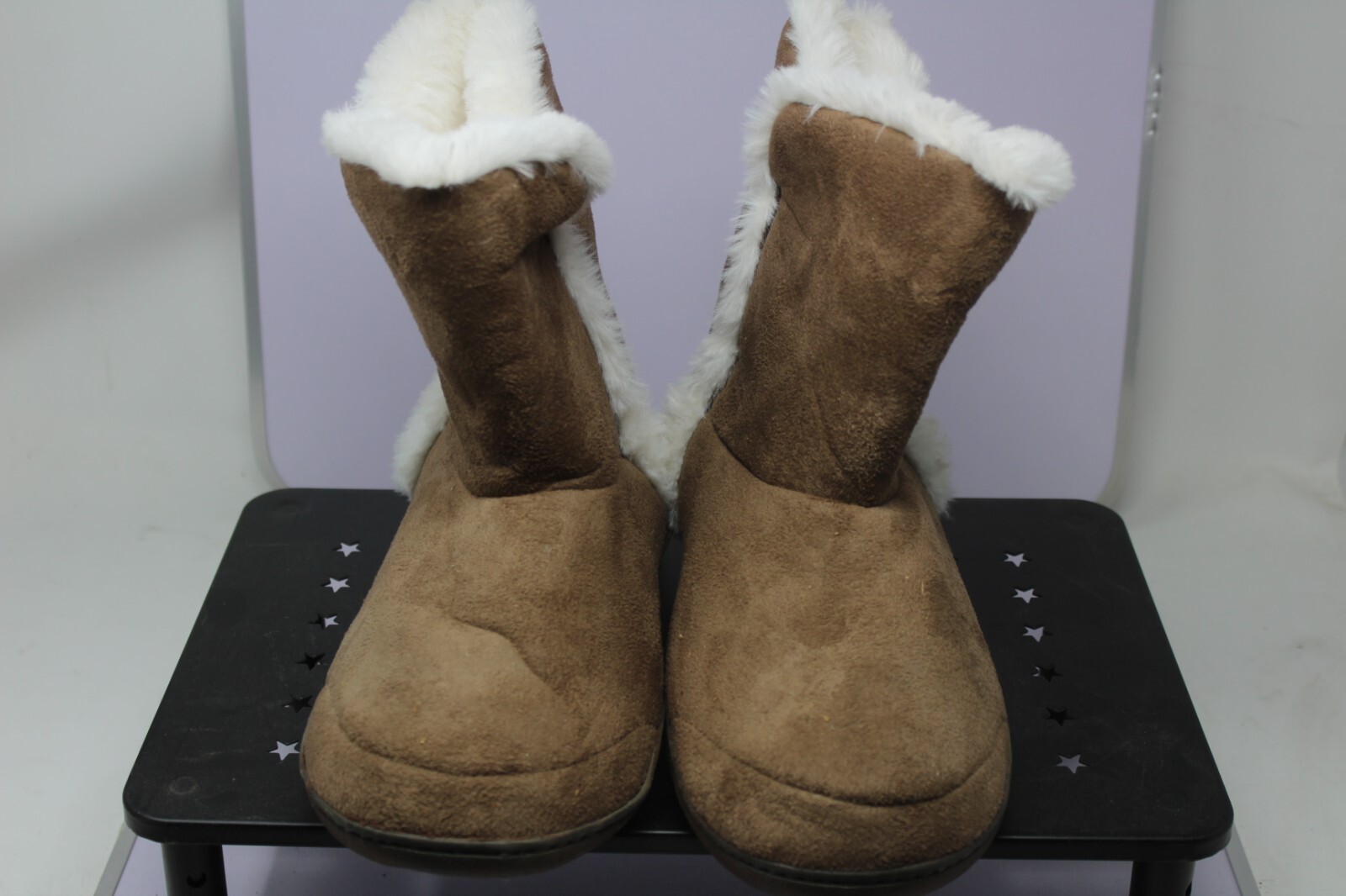 APL Scarpe da camera marrone caramello castagno stivali ciabatte bianco soffice grandi