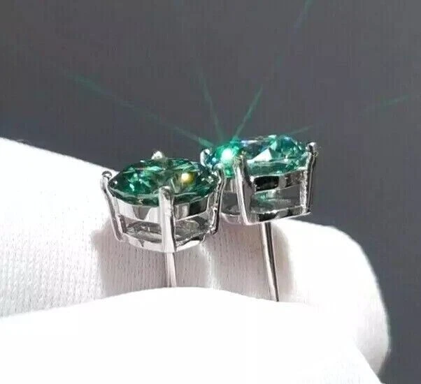 Preciosos pendientes de diamantes azules tratados de 6,00 quilates en plata de ley 925 AAA Foto 3 de 4