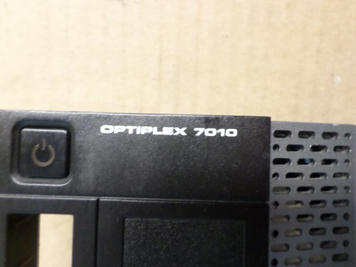 Placa frontal bisel panel frontal Dell Optiplex 7010 SFF - Imagen 4 de 4