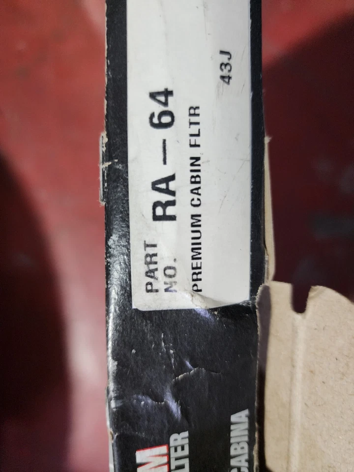 R35 GtR Cabin Air Filter - Image 3 of 3