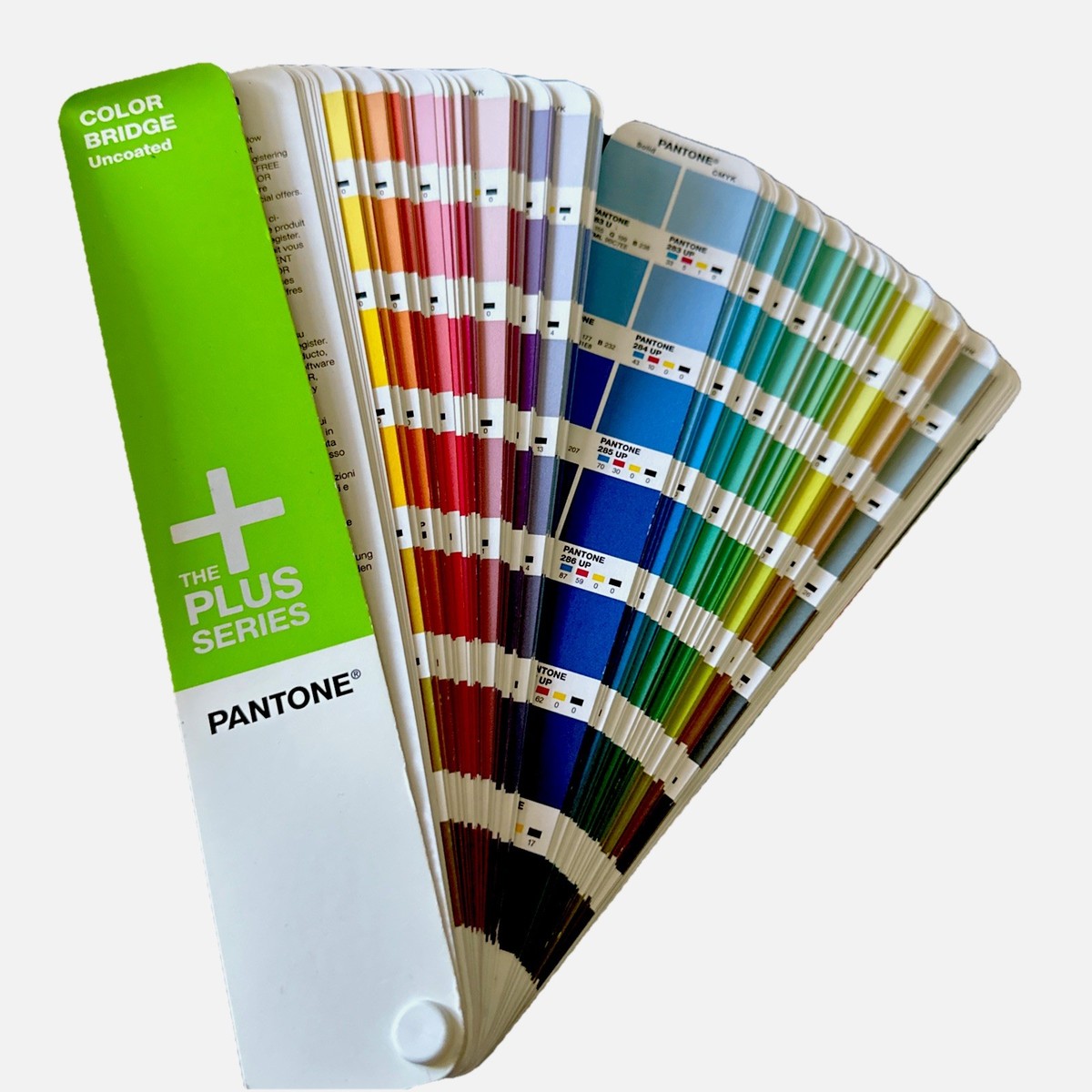 PANTONE PLUS SERIES 色見本帳　uncoated Pantone Plus Series Uncoated CMYK 4 Color Guide Reference