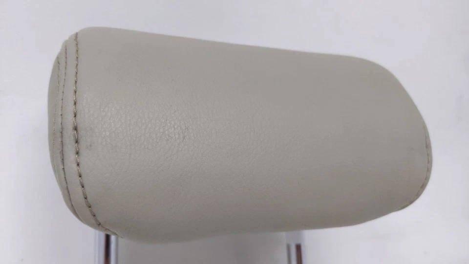 Подголовник подголовник заднее центральное сиденье желтовато-коричневый Infiniti I35 2000-2004 годов выпуска B5714 - Изображение 4 из 4