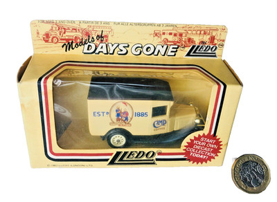Toy Car Camp Coffee Days Gone Diecast Collectable Lledo Boxed ra