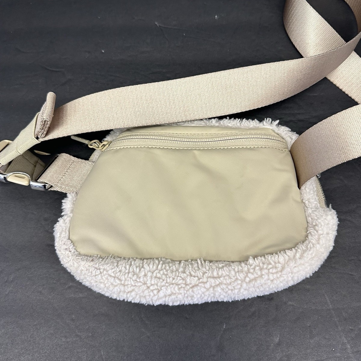 Lululemon Everywhere Fur Belt Bag Ivory White Sherpa Fleece Zip Fanny Pack Fuzzy | eBay Lululemon Everywhere Fur Belt Bag Ivory White Sherpa Fleece Zip Fanny Pack Fuzzy | eBay
