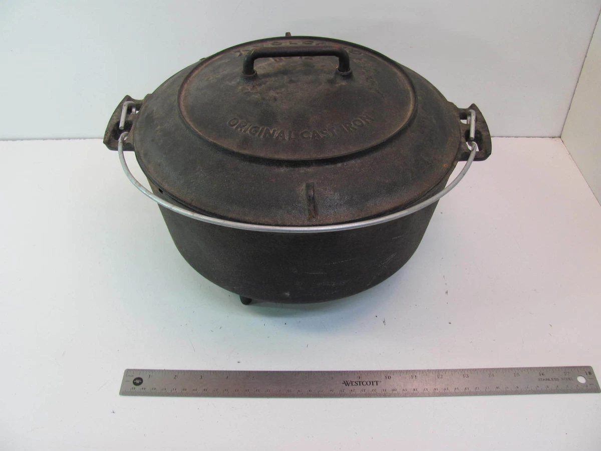 Volcano No. 12 Footed Cast Iron Dutch Oven with Lid Handle USA