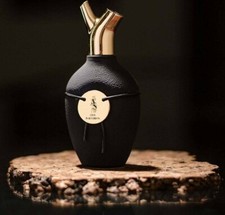 Oud in Bourbon Scents of Wood fragancia - una fragancia para
