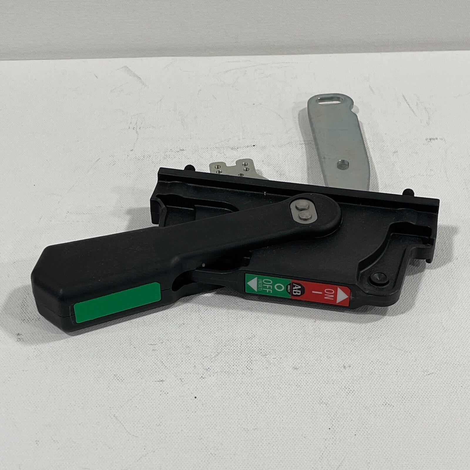 Allen Bradley 140G-P1B  Black Plastic Operating Handle   Disconnect Switch  Hand