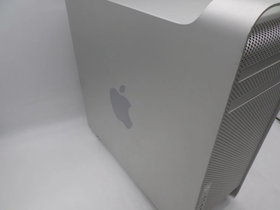 Apple Mac Pro A1289 2009 - High Sierra, 1TB HDD, 18GB RAM, Intel Xeon Quad - Image 4 of 4