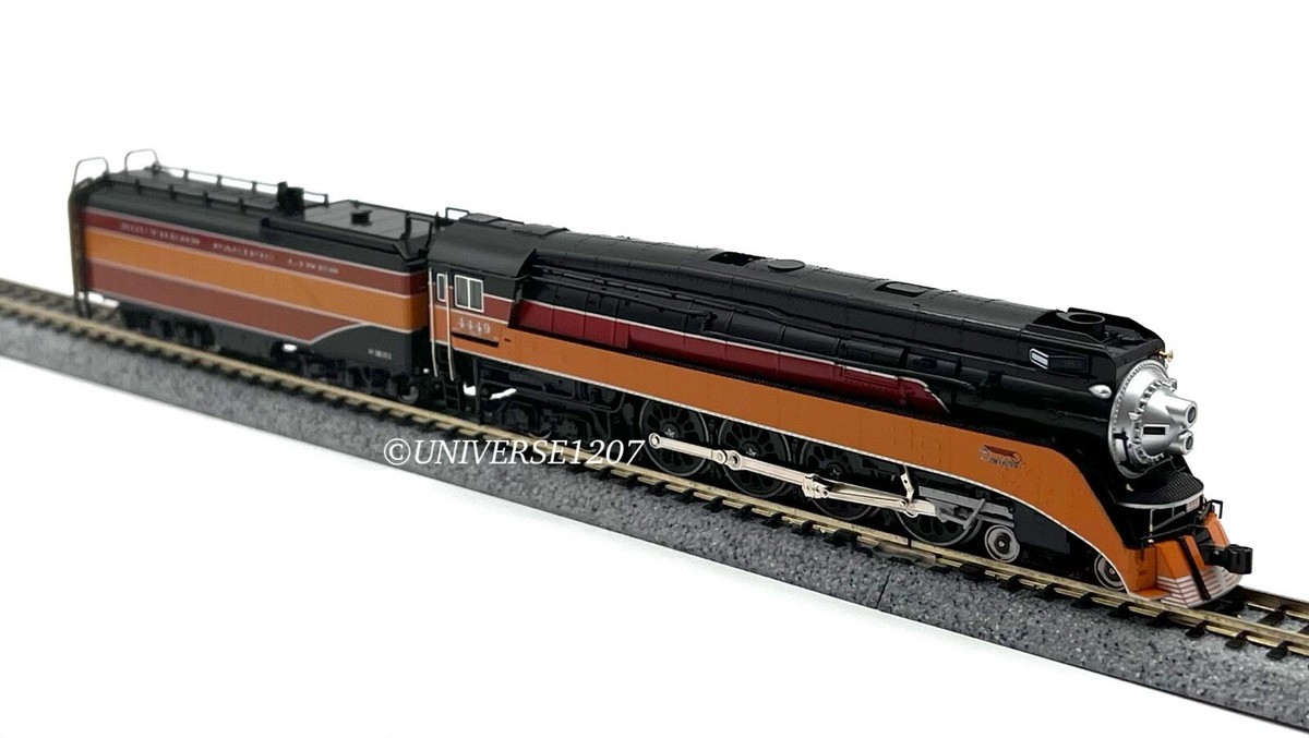 N Scale Kato 12604-6 4-8-4 GS-4 Steam Locomotive Southern N Scale Kato 12604-6 4-8-4 GS-4 Steam Locomotive Southern