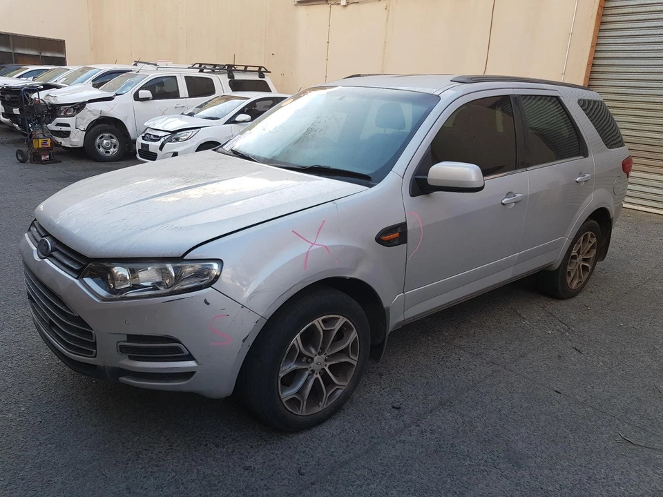 FORD TERRITORY RIGHT HEADLIGHT, SZ MKII, TX/TS/TITANIUM, (2014-2016) AR7Z13005AB - image 4 of 4