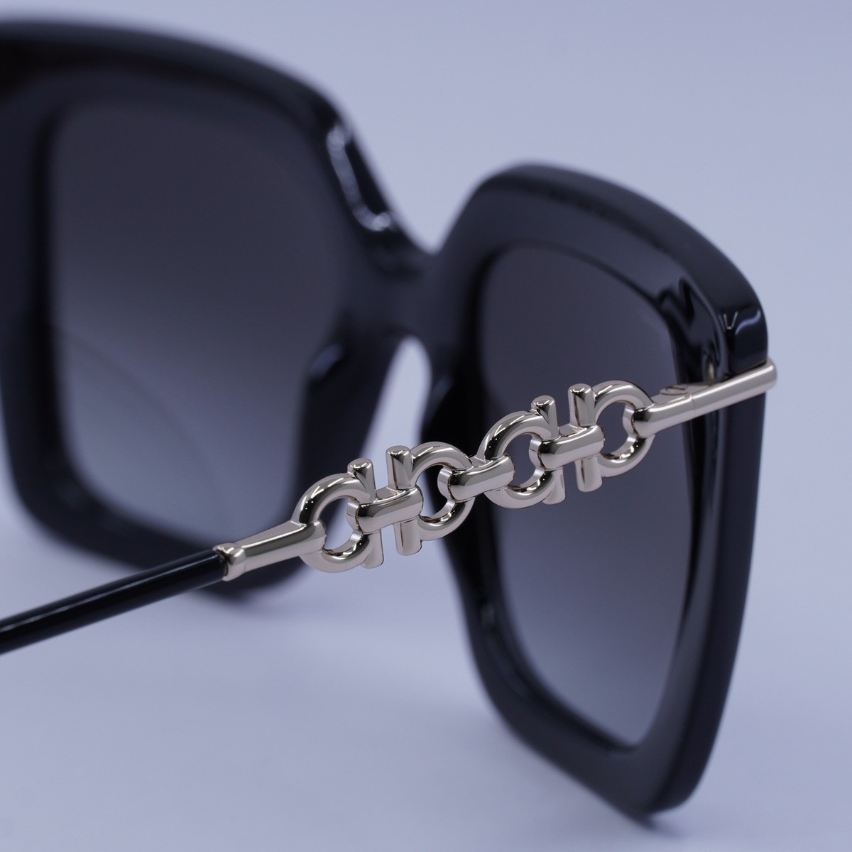 NEW Salvatore Ferragamo Sunglasses Black Smoke Gradient SF1041S 001 New in Box Salvatore Ferragamo Sunglasses Square Full Rim, Black Frame  main image 2