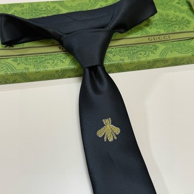 GUCCI Men's Bee Tie Silk Twill Jacquard Black Tie