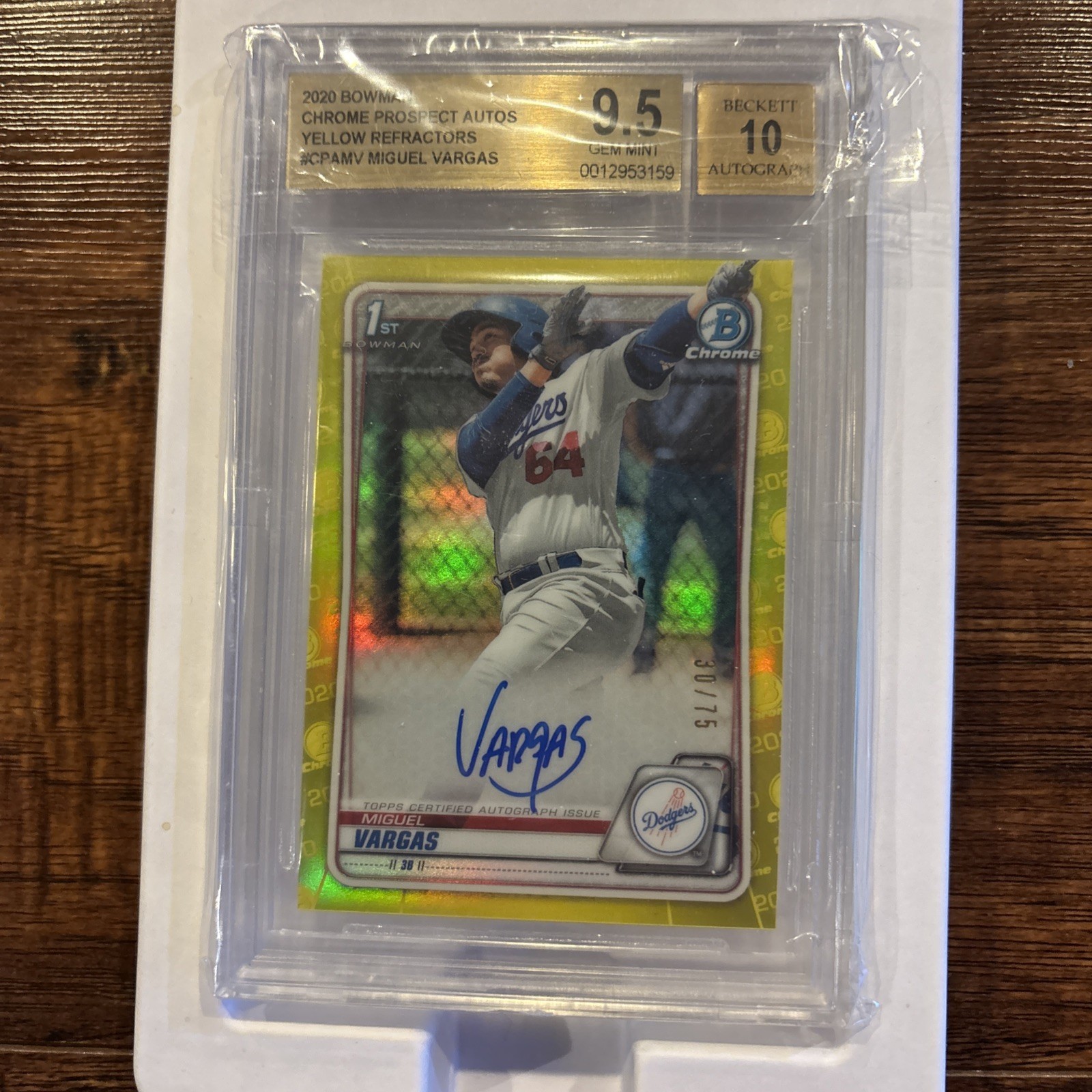 2020 1st Bowman Chrome Miguel Vargas Auto Yellow Refractor /75 CPA-MV BGS 9.5 10