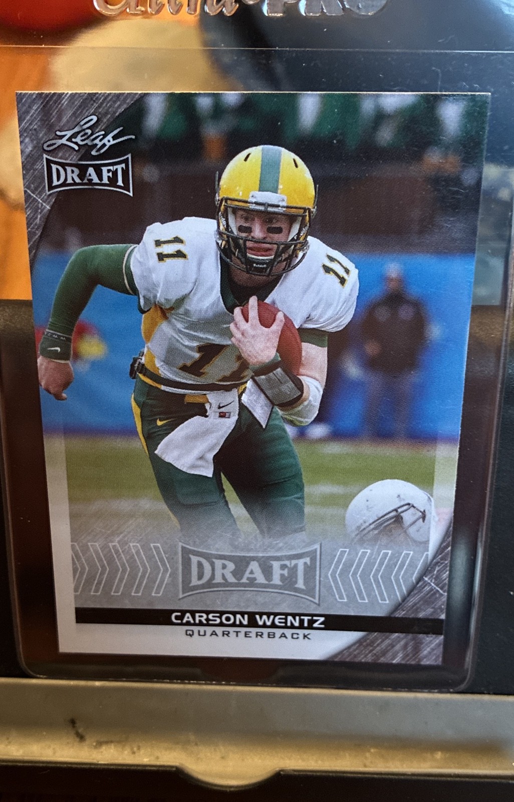 Carson Wentz Leaf Draft #12 Base