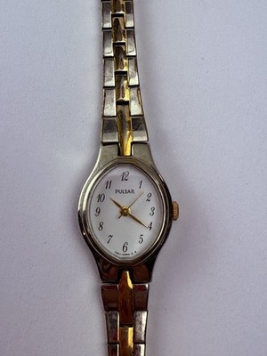 Vintage Pulsar Two Tone Gold Silver Tone Dainty Ladies Wrist  display picture 1
