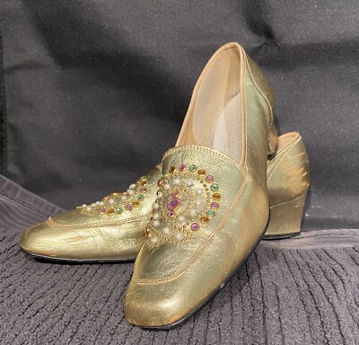 Vintage 1960s Metallic Gold Jewelled Shoes Women 7.5 to 8 Magdesian's California | eBay Vintage 1960s Metallic Gold Jewelled Shoes Women 7.5 to 8 Magdesian's California | eBay