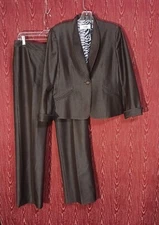 LE SUIT PETITE 2 Piece Dark Brown Long Sleeve Pants Suit Women's Sz 6P