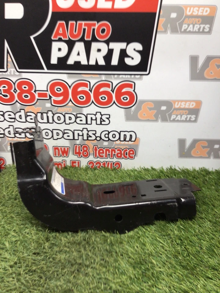 ✅ 2023 FORD TRANSIT 150 ROOF RAIL LH OEM - Image 3 of 4